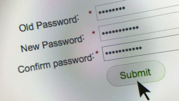 Nedajte hackerom šancu: Ako môžu získať vaše heslo a ako sa viete chrániť?